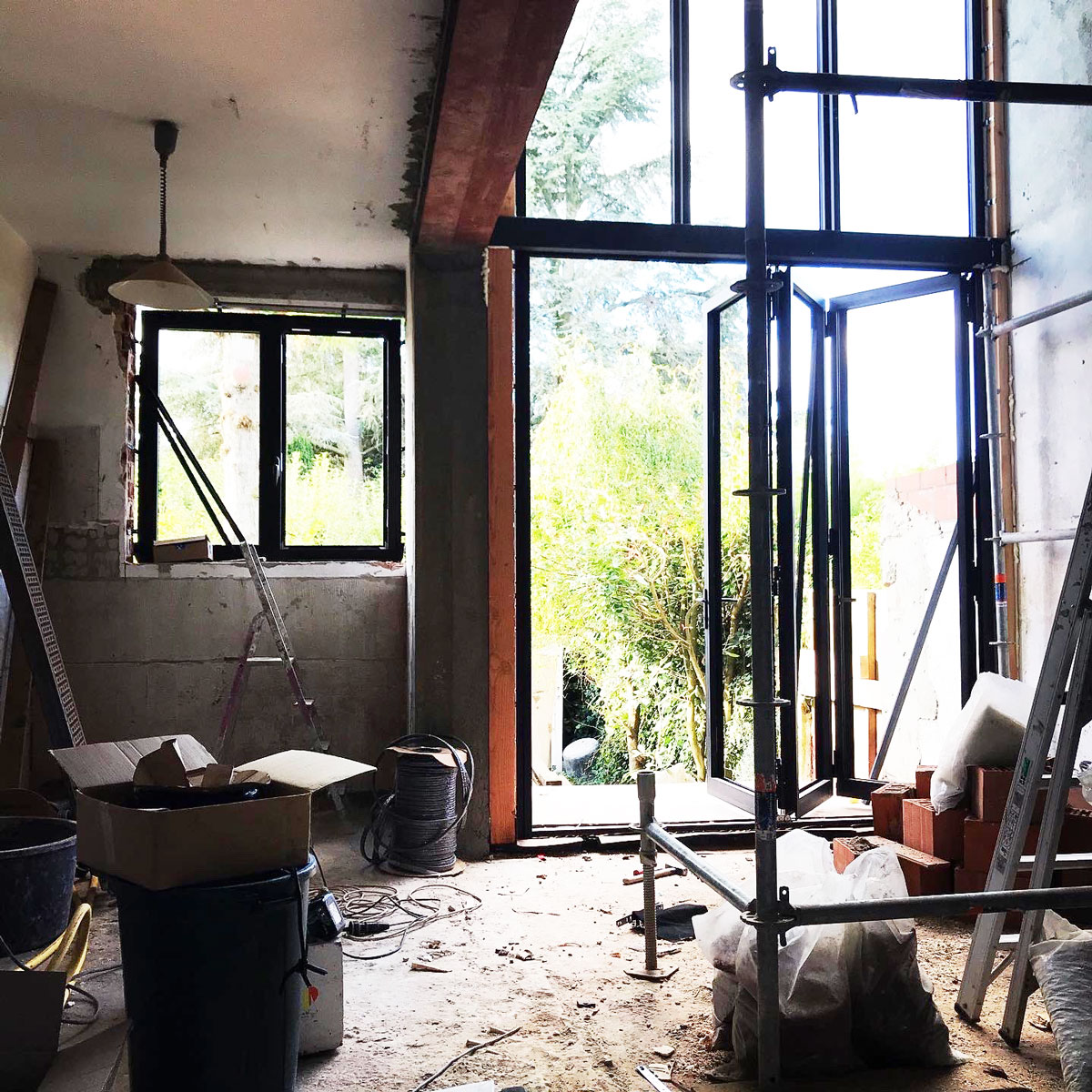  &copy; <bold> SMASH ARCHI</bold>TECTURE srl | BELOEIL | transformation d'une maison unifamiliale